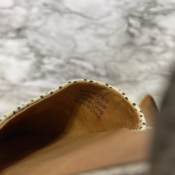 Madewell Womens Sz7. Black White Gray Cut Out Pointy Toe Flats Almost new - Picture 8 of 13